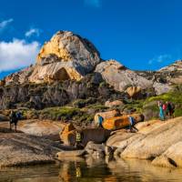 Hiking the Flinders Island coastline | Lachlan Gardiner